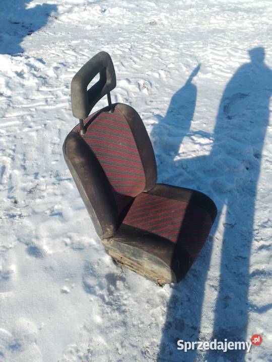 Siedzenia fiat 126p osobowe Worowice sprzedam