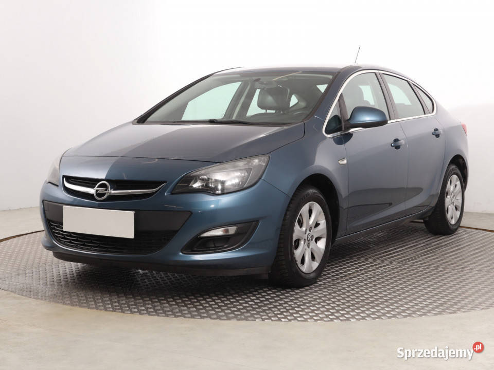 Opel Astra 14 T 181197km śląskie Katowice