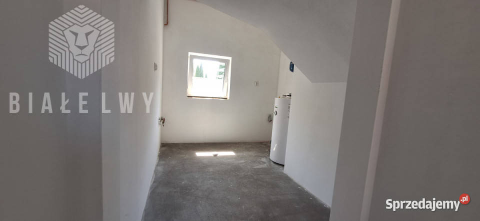 Dom szeregowy 19248m2 Długa Kościelna Powstania