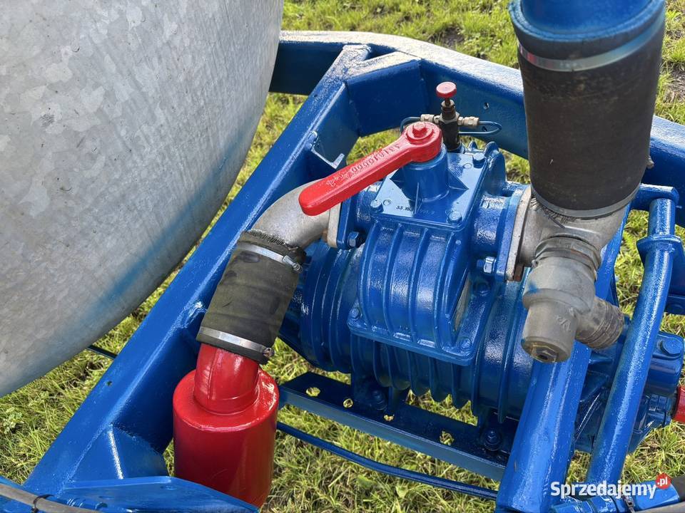 BECZKA ASENIZACYJNA 7200l nieuszkodzony