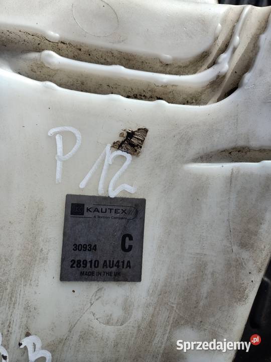 Zbiornik zbiorniczek spryskiwaczy nissan primera