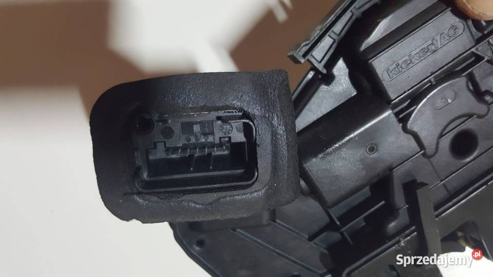 VW Golf VII zamek drzwi lewe 5K4 839 015Q Tarnów