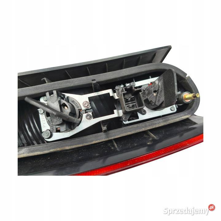 LAMPA PRAWA Volvo V70 XC70 II 20002005 tylna osobowe Chełm