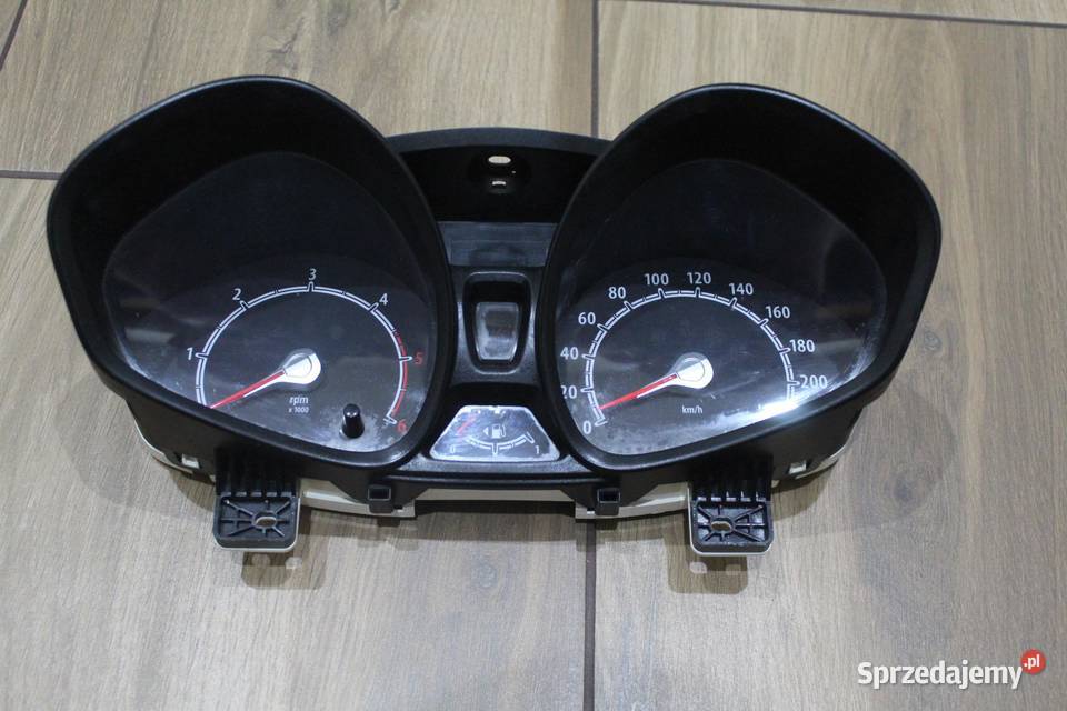 LICZNIK EU FORD FIESTA MK7 16 TDCI CA6T10849CD