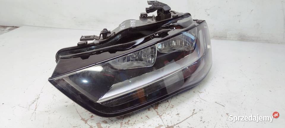 REFLEKTOR LEWY AUDI A4 B8 LIFT UK 8K0941003M osobowe Przystajń sprzedam