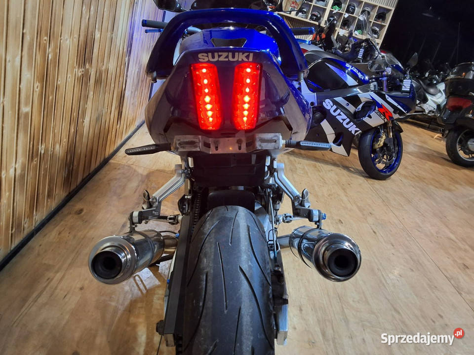 Suzuki SV Przepiękny CZYSTY I ZADBANY suzuki sv Stare Miasto