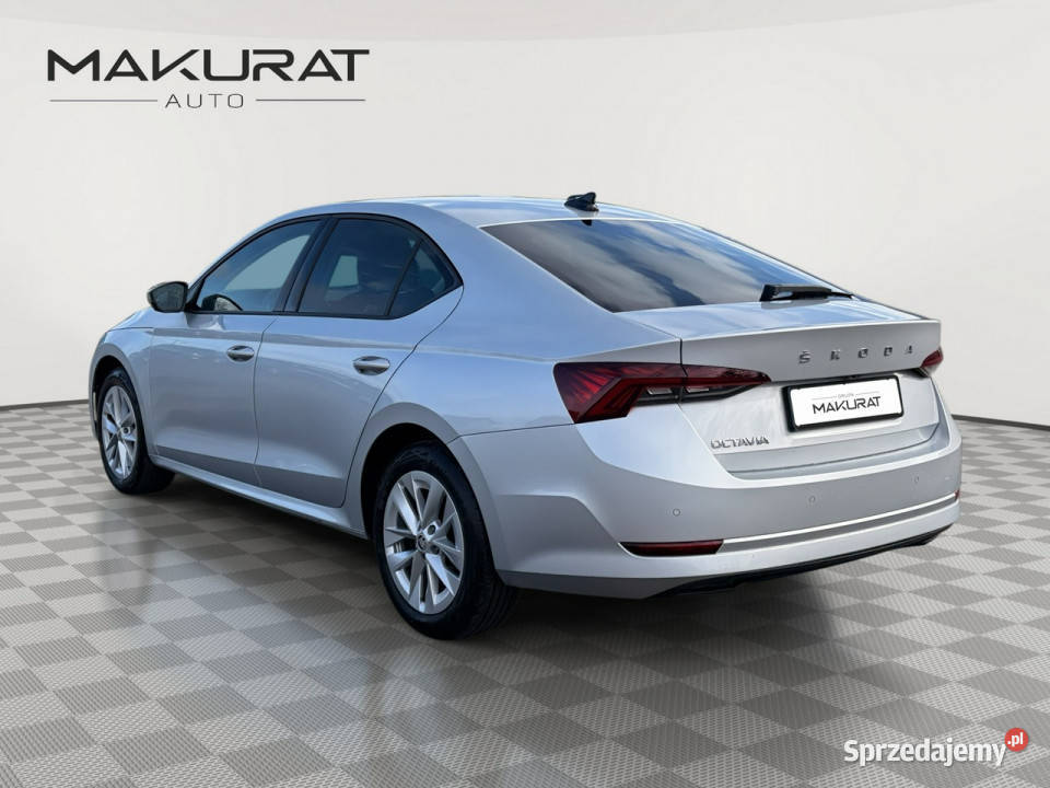 koda Octavia GD6J36815 TSI Ambition Kcofania LED Pępowo