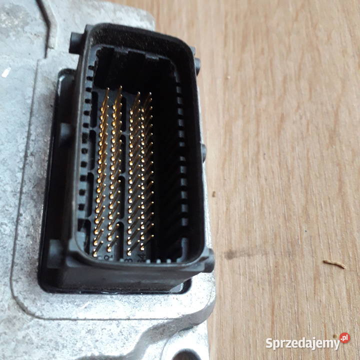 Sterownik silnika Opel Vectra C 18 16v 122 55