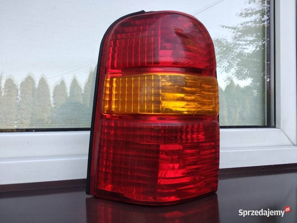 Ford Maverick 2 II lampa tył tylna lewa oryginał osobowe Sieradz