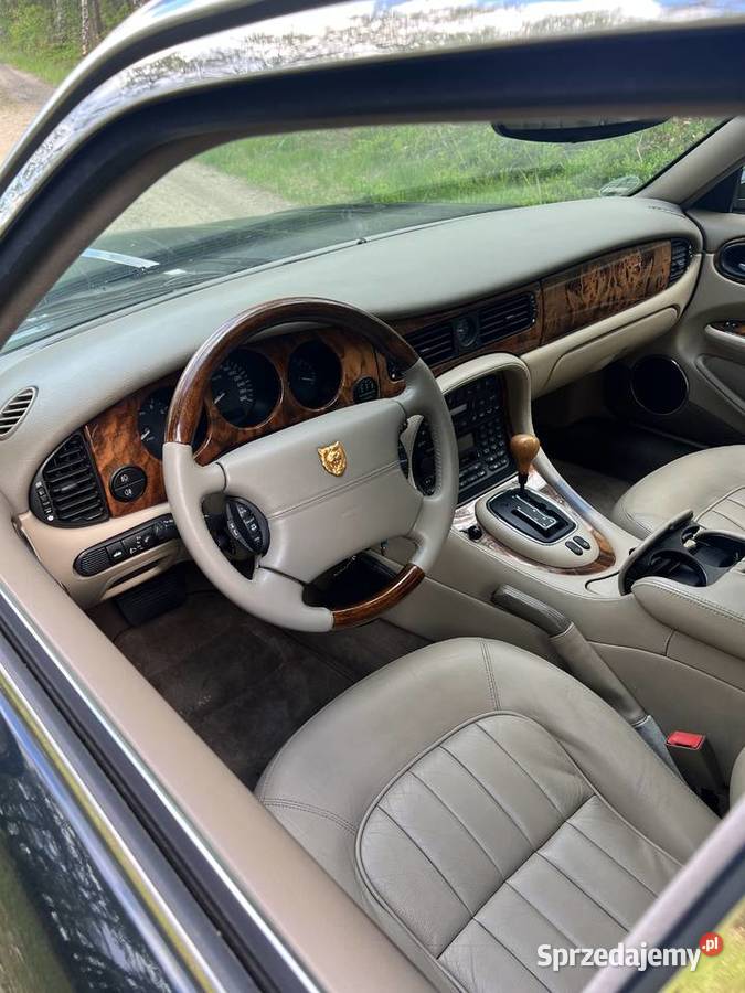 Jaguar XJ X308 40 V8 Klasyczna Brytyjska Jaguar