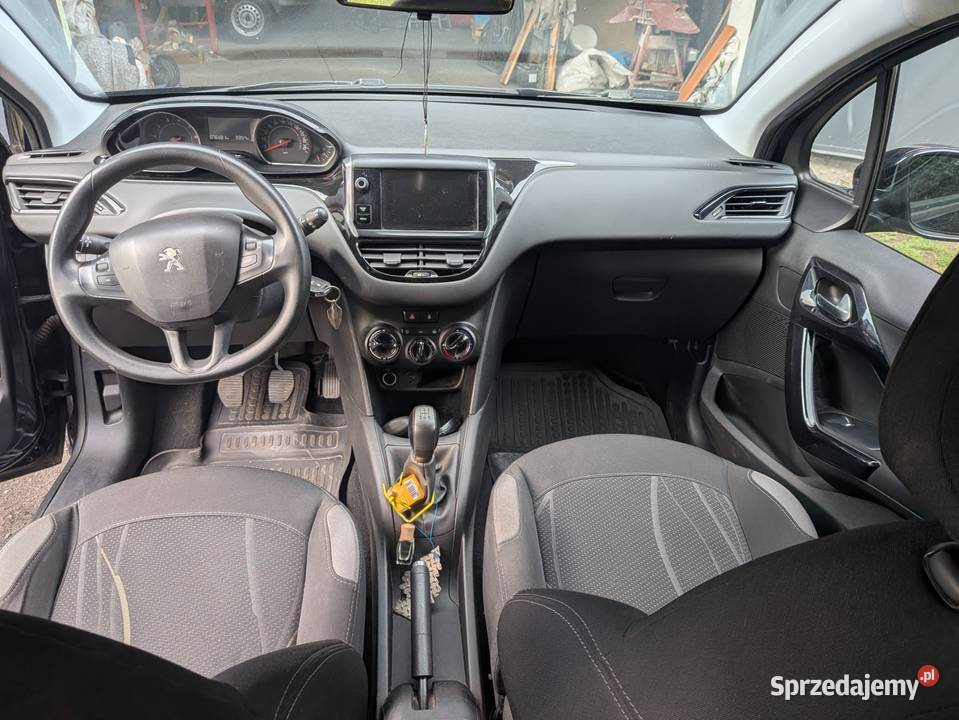 Peugeot 208 12 Benzyna 76500km łódzkie Sieradz