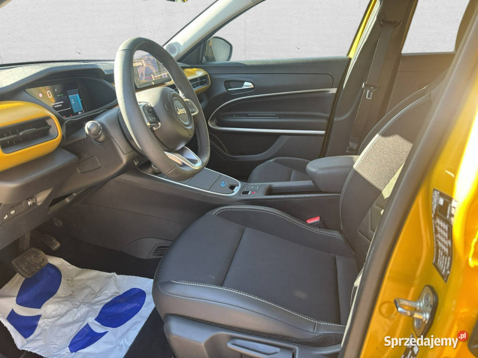 Jeep Avenger 54kWh 1st Edition Z Polskiego serwisowany w ASO Warszawa
