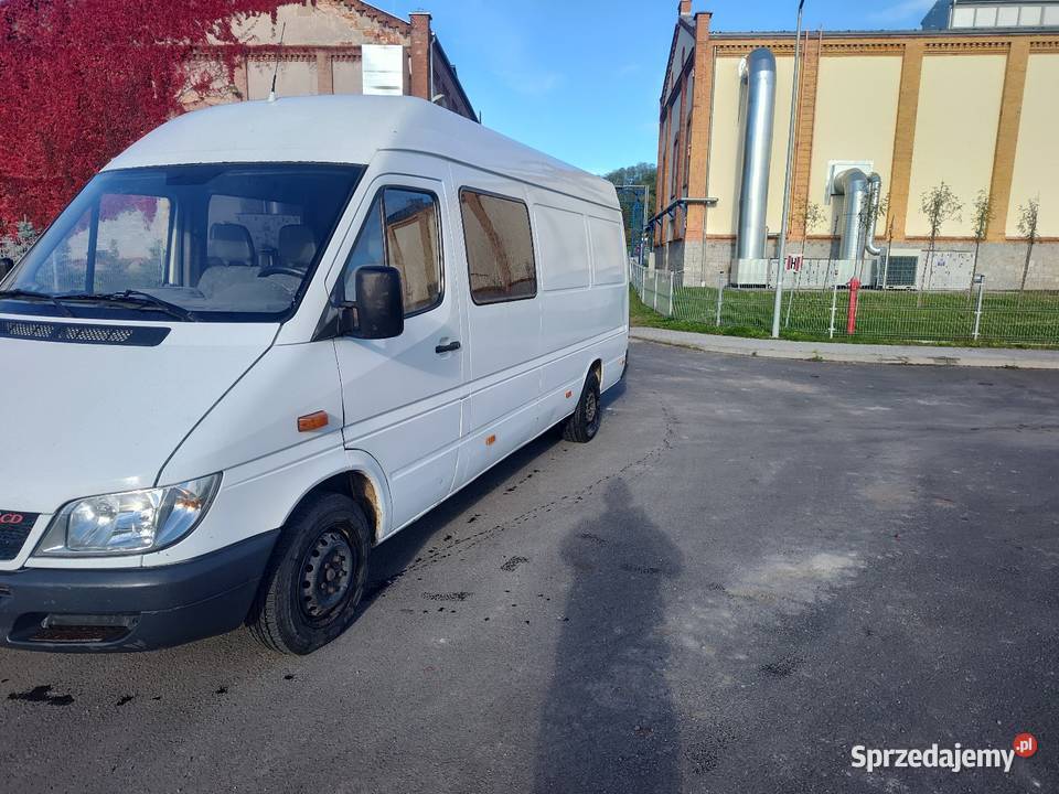 Sprzedam Mercedes sprinter 2005 6scio osobowy Samochody osobowe Strzelin sprzedam