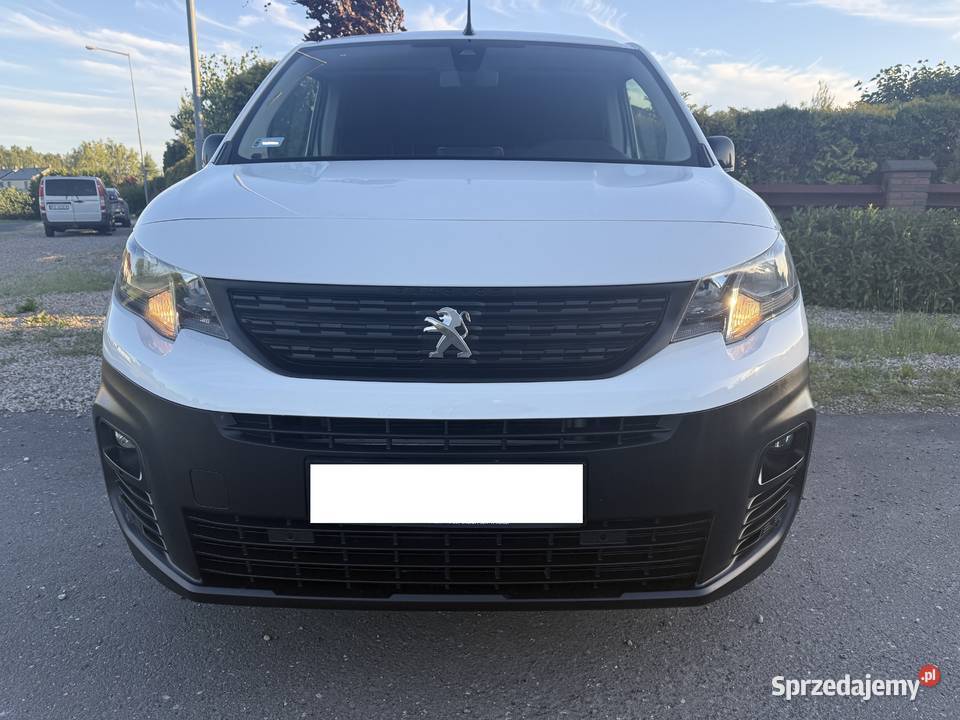 Peugeot Partner LONG wersja PREMIUM salon FV23 diesel sprzedam