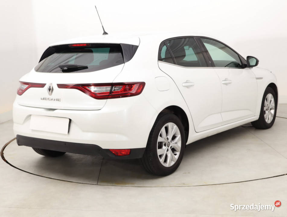 Renault Megane 13 TCe światła przeciwmgielne