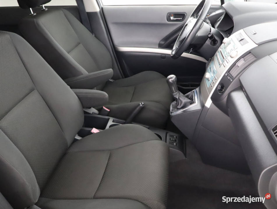 Toyota Corolla Verso 16 VVTi 4/5 Bielany Wrocławskie