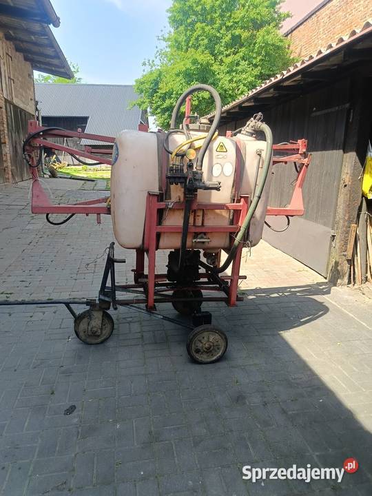 Opryskiwacz 300L Krzepice sprzedam