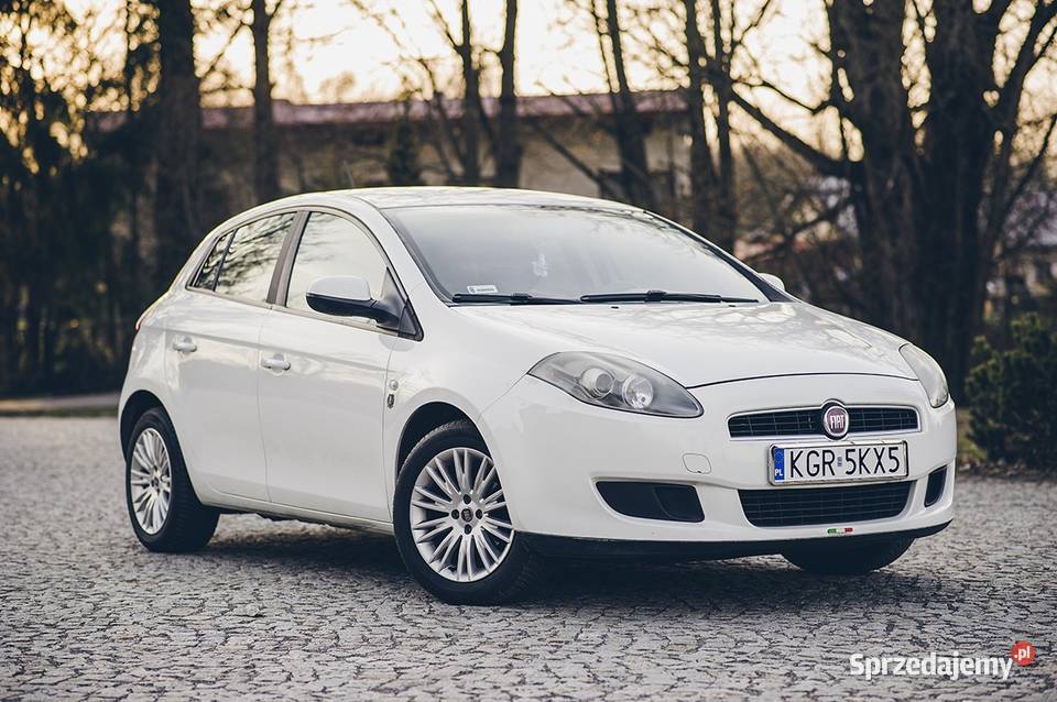 FIAT Bravo 2 biały 2012 przebieg 102700 aluminiowe felgi