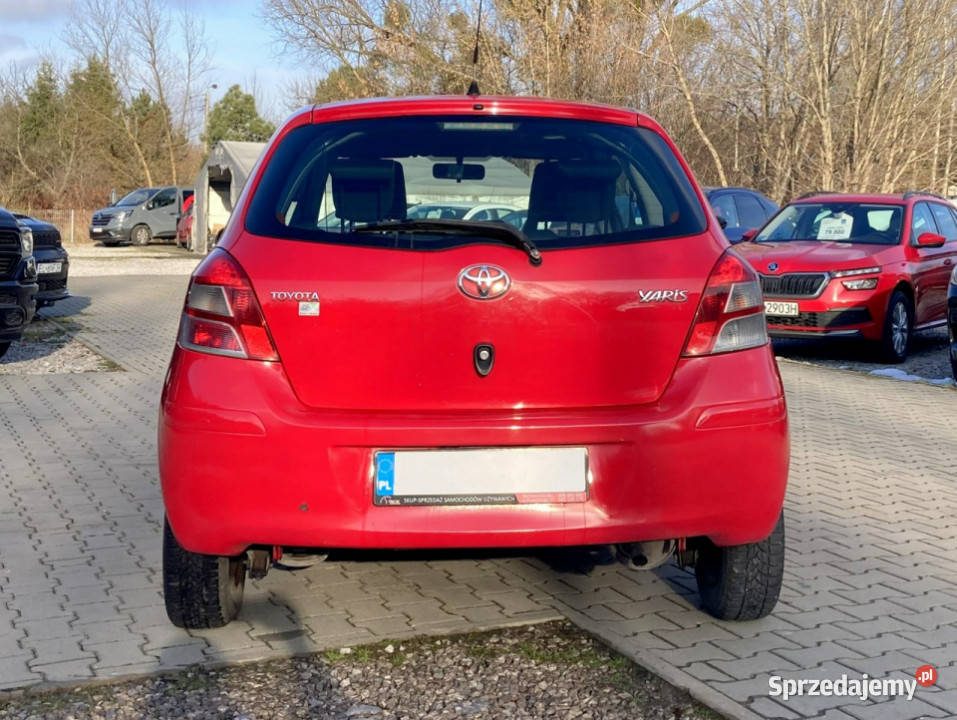Toyota Yaris Salon Polska Klimatyzacja El szyby 998cm3 sprzedam