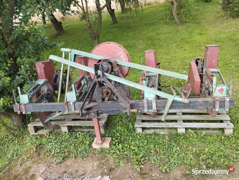 Siewnik pneumatyczny do kukurydzy nieuszkodzony Kraśnik