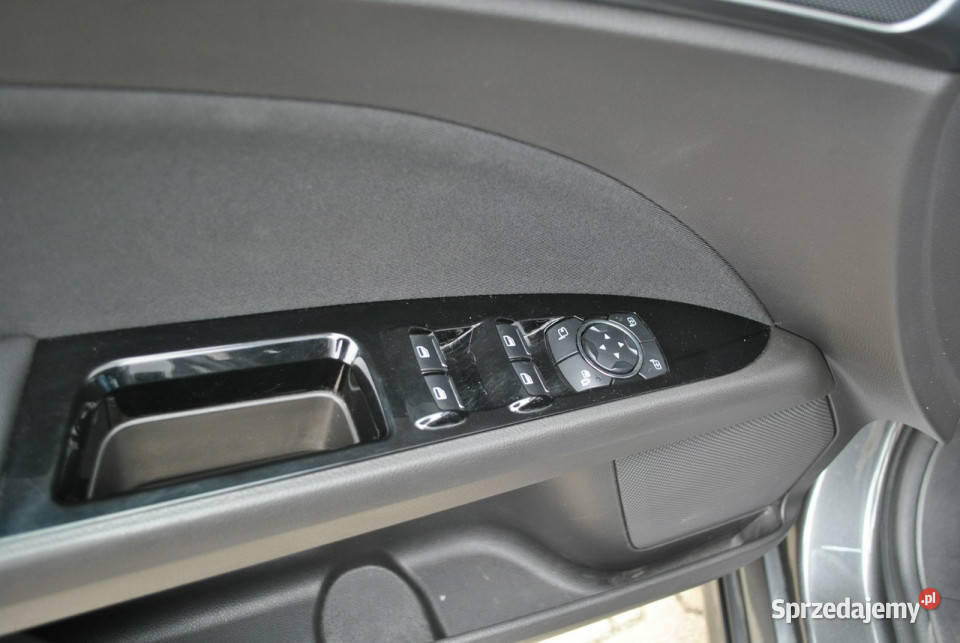 Ford Mondeo Titanium 20Hybrid 187 eCVT ASO Forda
