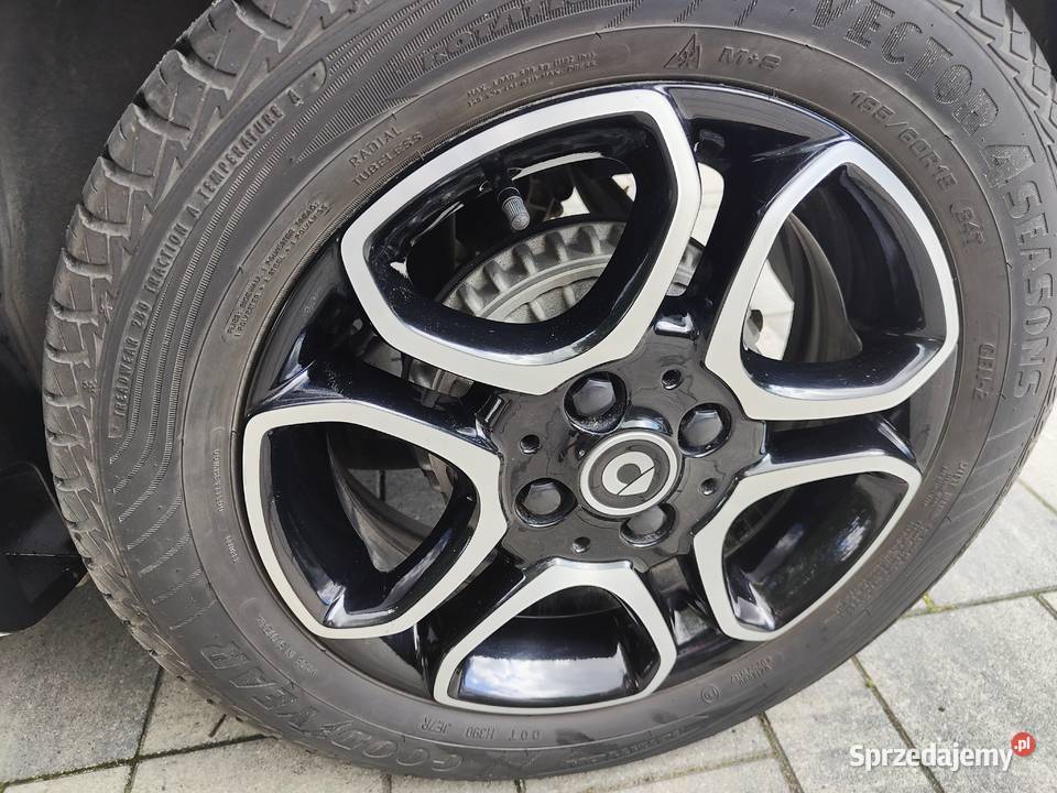 Smart EQ kamera tył przód Wersja Europa Rok produkcji 2019 Warszawa