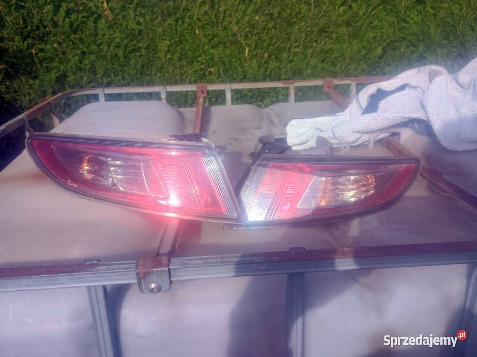 Lampy tylne tył Honda Civic VIII 8 LIFT osobowe Tychy