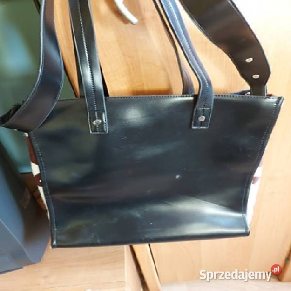 Czarna Duża Torba Skórzana Na Ramę Na Zamek Drezdenko