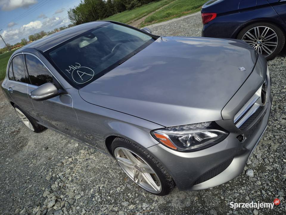 Mercedes C300 W205 20 4Matic kosmetycznie Rok produkcji 2015 Klasa C dolnośląskie Żórawina