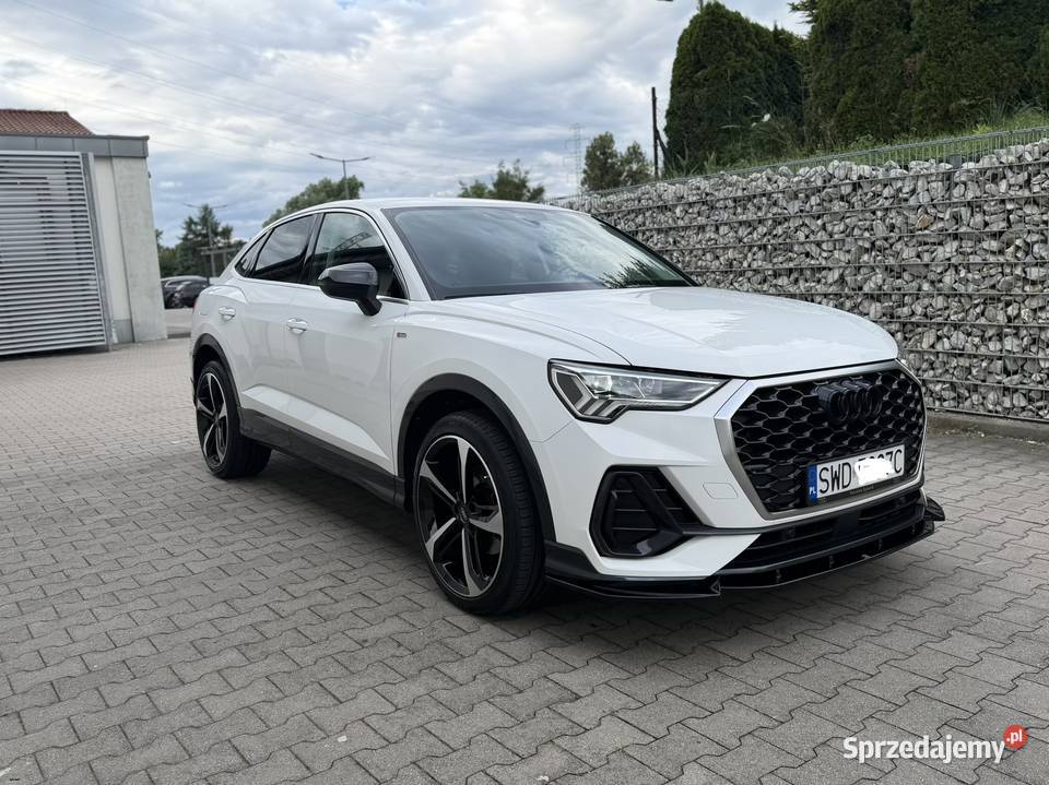Audi Q3 Sportback Igla Salon 45 przebiegu nieuszkodzony Q3 Sportback Rydułtowy