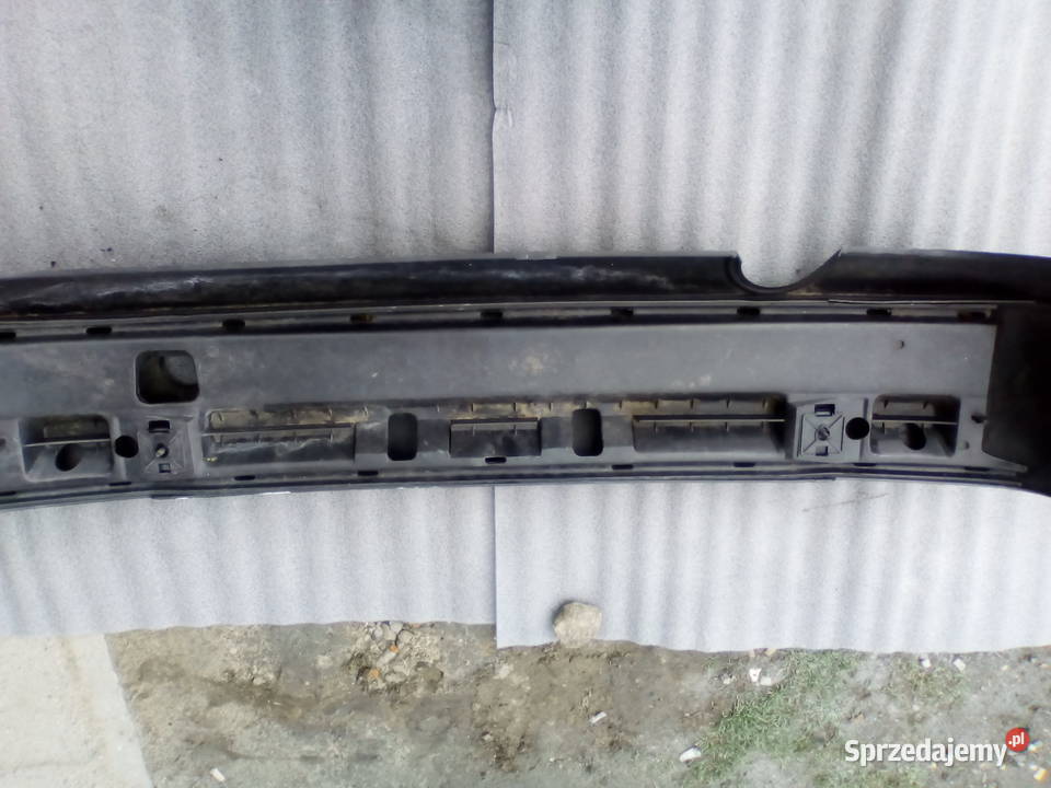 Ford Fiesta Mk4 Tylny zderzak 9599r osobowe Bukownica