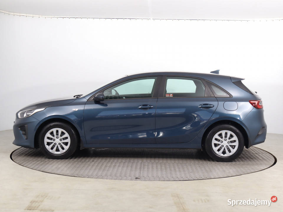 Kia Ceed 10 TGDI światła do jazdy dziennej Bielany Wrocławskie