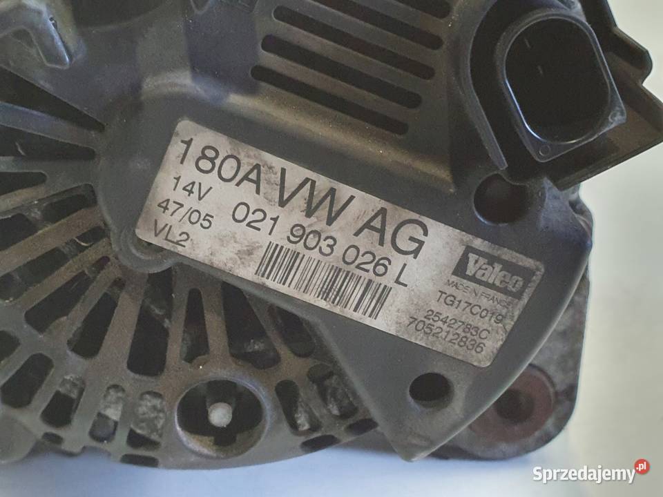 ALTERNATOR VW Golf V 20 TDI valeo 021903026L Chełm