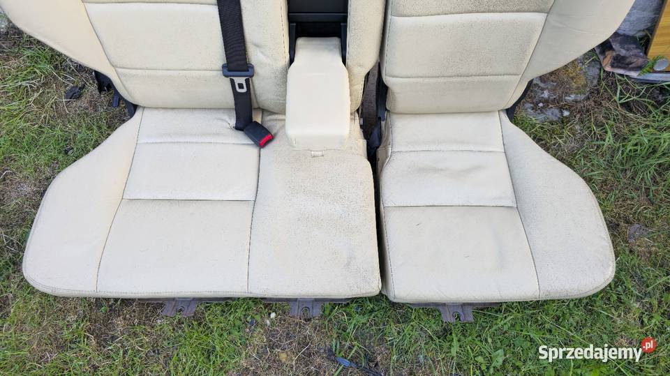 Kanapa skórzana Suzuki Grand Vitara 2 2007r osobowe Fotele i kanapy Świdnica