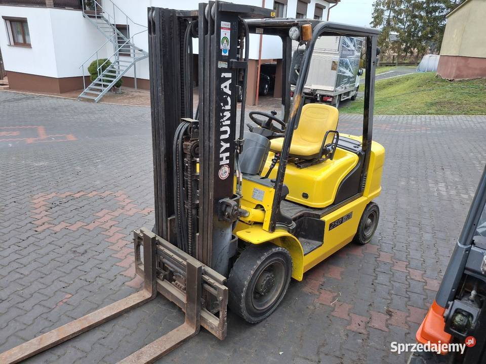 Wozek widłowy toyota hyundai triplex Pyzdry