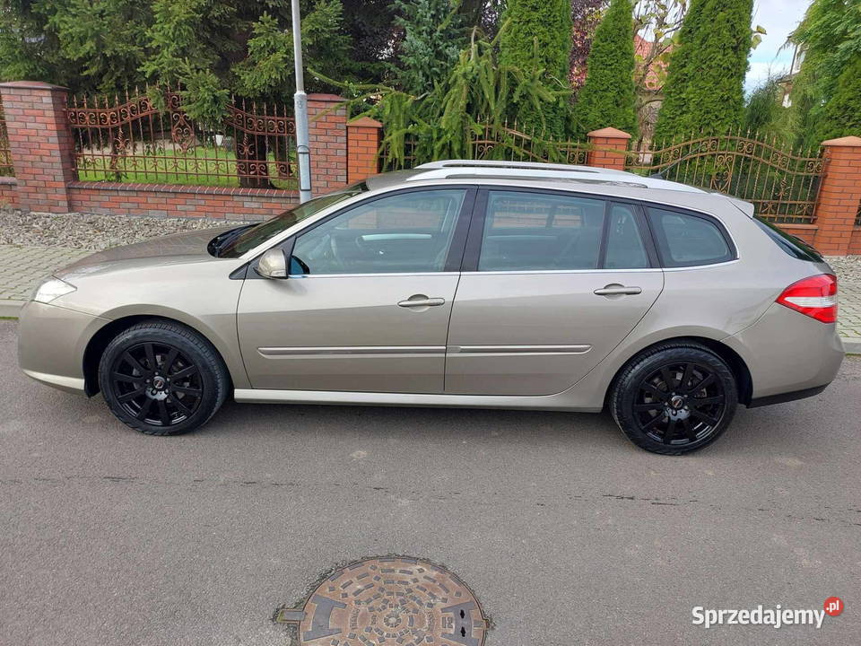 Samochód osobowy marki Renault laguna III z 2009 Sahryń