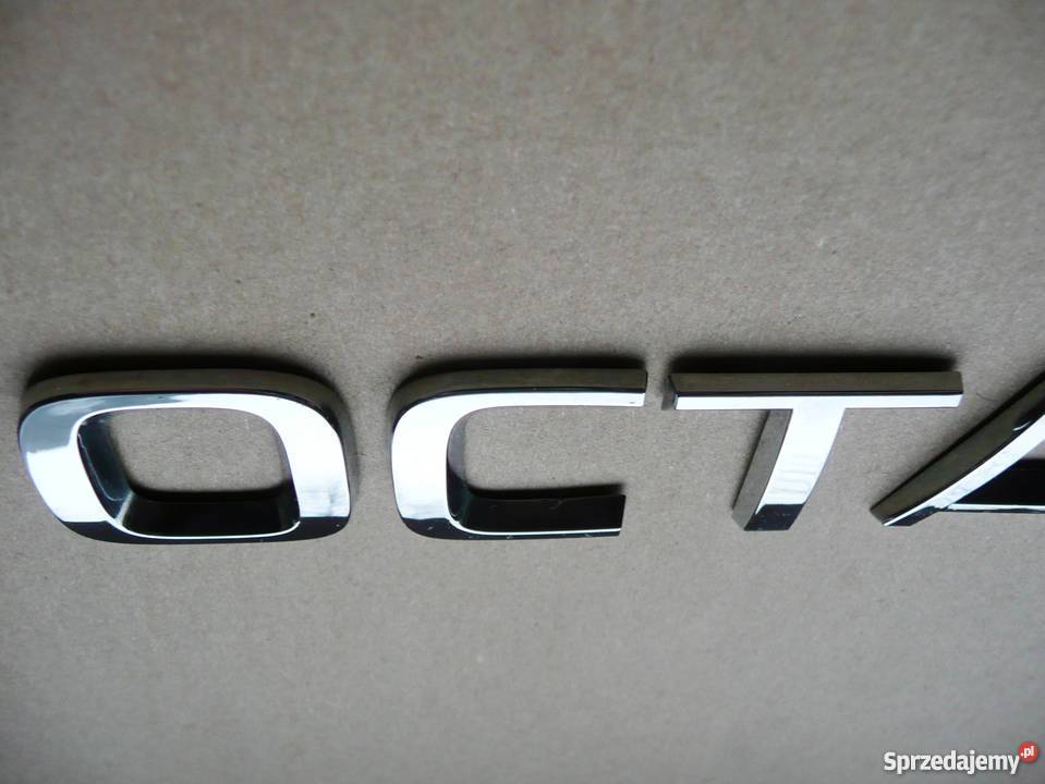 Napis emblemat Skoda Octavia III Piastów