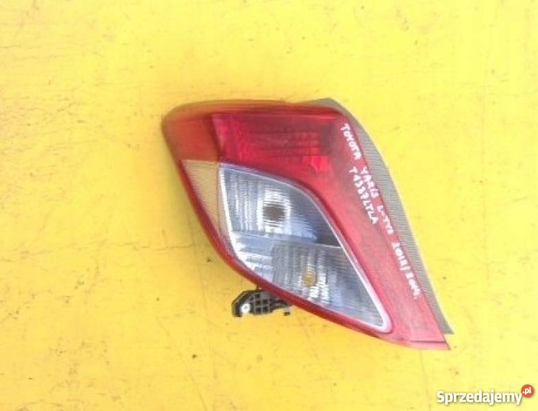 Toyota yaris 2012 2013 2014 lampa tył lewa tylna Wrocław