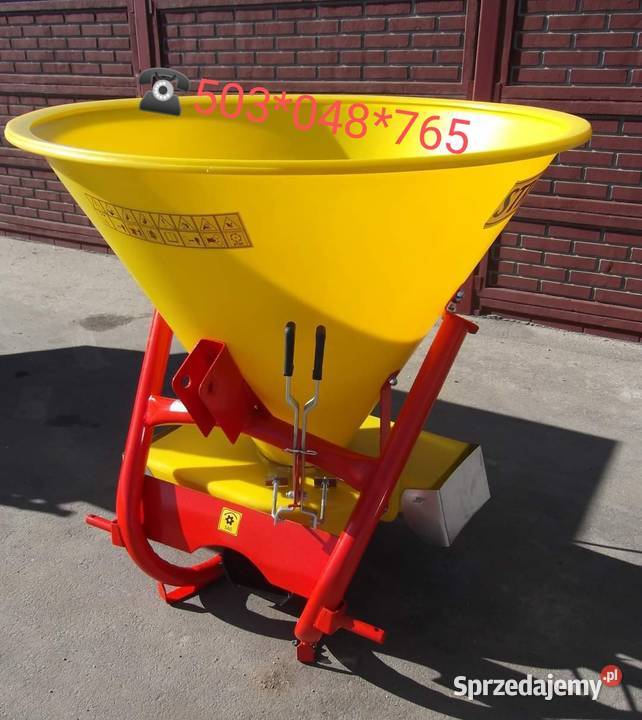 Rozsiewacze do nawozów lejek STRUMYK Sokółka