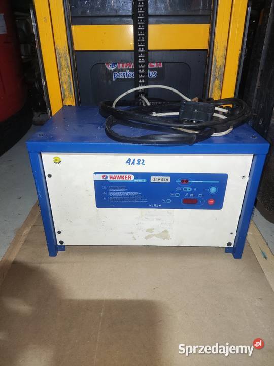 Prostownik ładowarka Hawker 24v 55A do baterii sprzedam