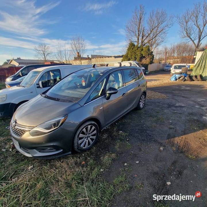 Sprzedam samochód Opel Zafira Szary szary Samochody osobowe Tychy