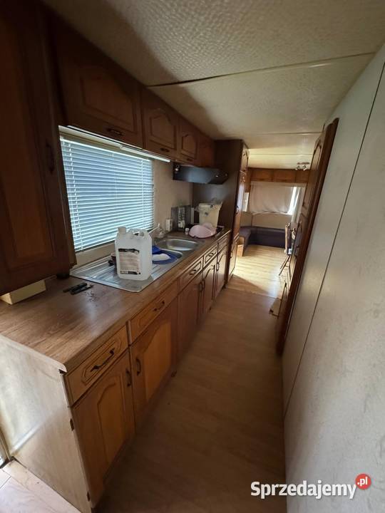 Domek holenderski angielski przyczepa kempingowa Niechorze
