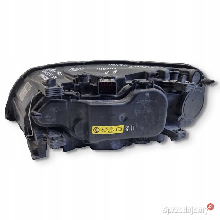 LAMPA Volvo V70 III S80 II PRZEDNIA PRAWA XENON Chełm sprzedam