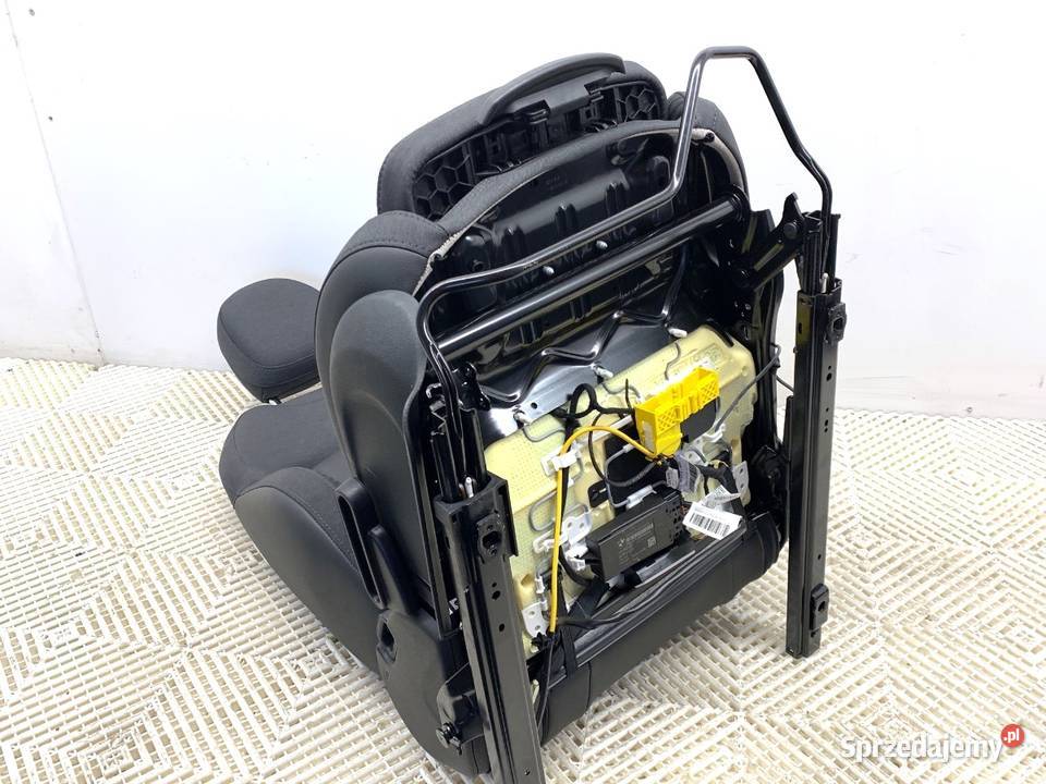 FOTEL LEWY PRZÓD MINI CLUBMAN F54 Kombi