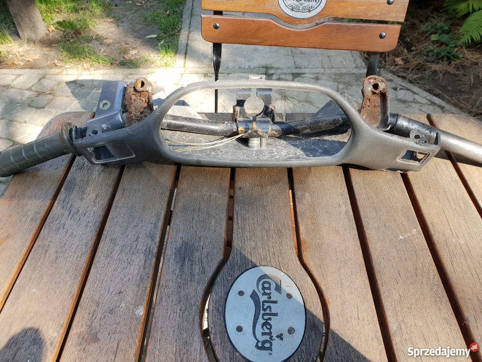 kierownica z plastikiem na zegary i manetka Pcim