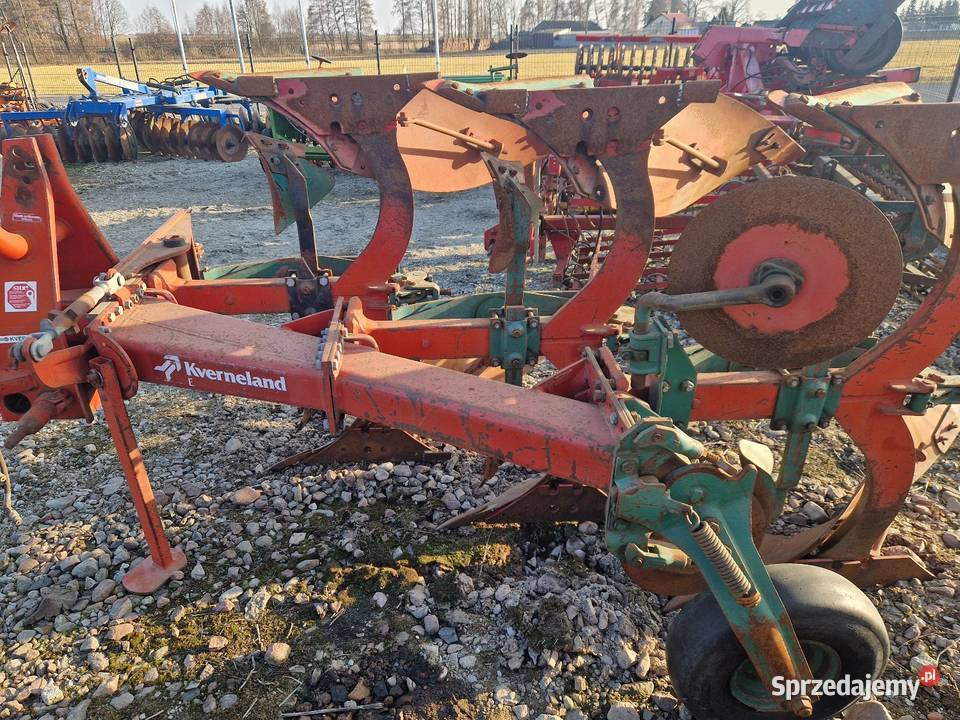 Pług Kverneland 3skibowy obrotowy 40 wielkopolskie Osiek Mały