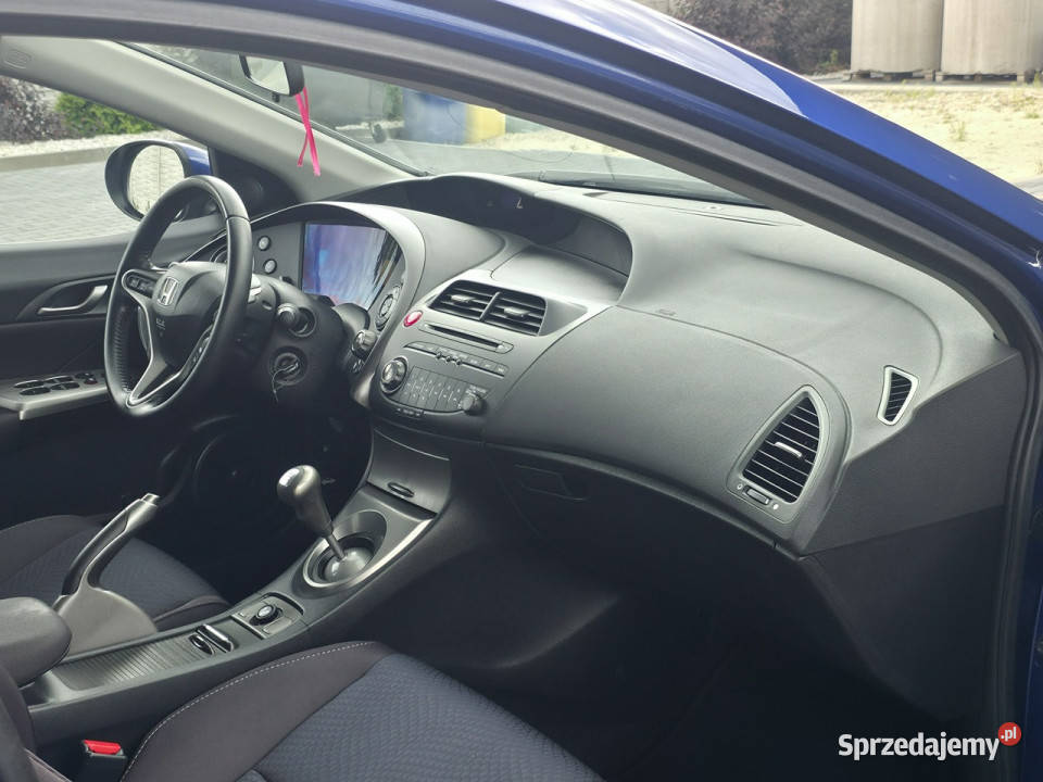 Honda Civic 18 Benzyna Serwisowany Gwarancja czujnik parkowania Civic świętokrzyskie Piekoszów
