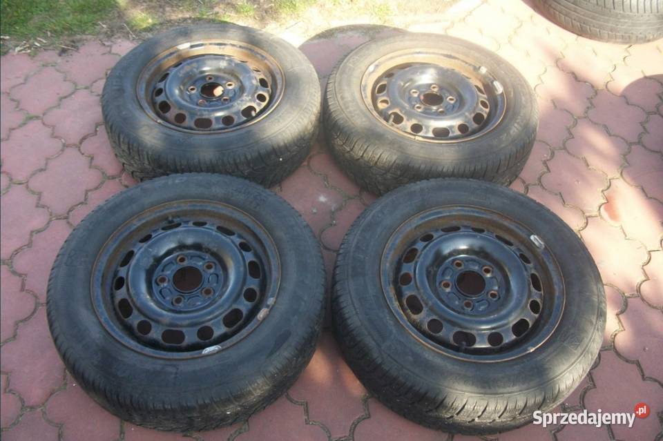 koła stalowe VW Golf V 5x112 15 opony 5mm Radom