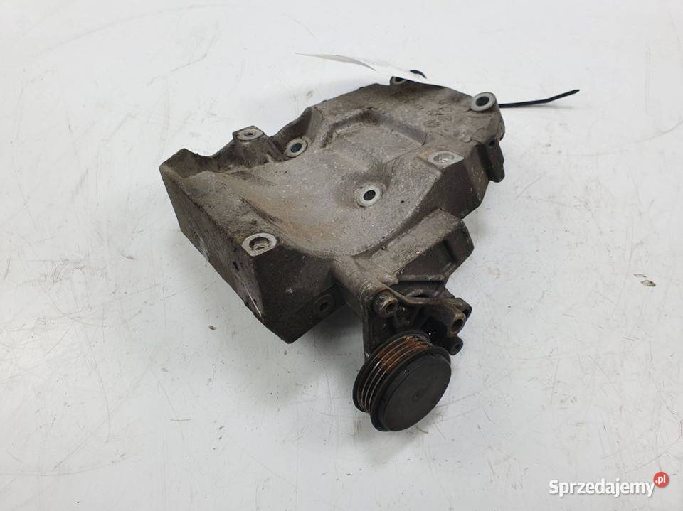 ŁAPA OSPRZĘTU AUDI A4 B6 038260885C sprzedam
