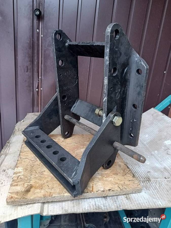 Zaczep tylny do ciągnika nowy